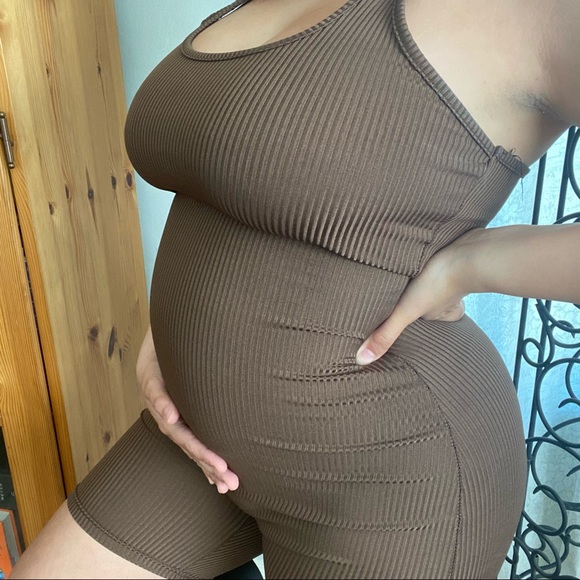 Brown romper - Picture 3 of 3